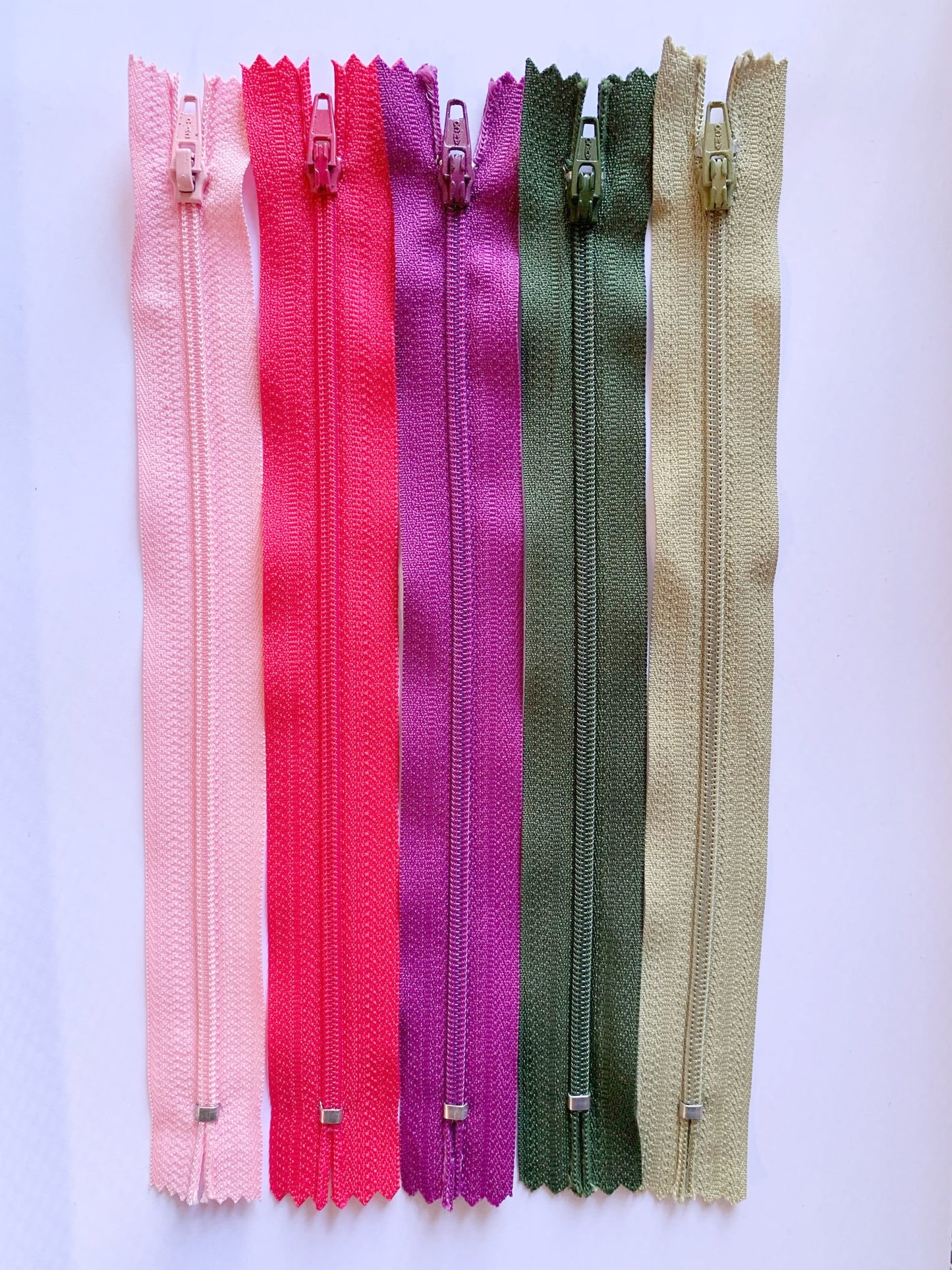 Set Cernierine Colori Assortiti Cm 20