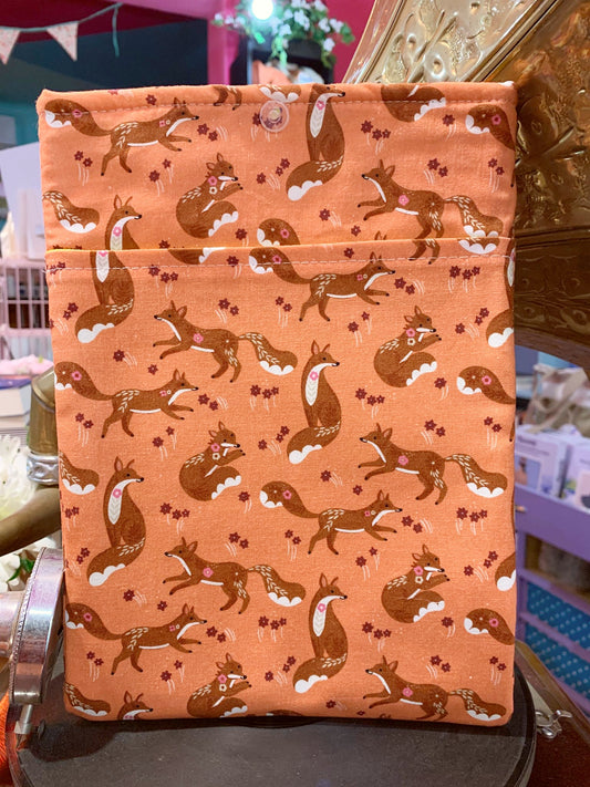 Book Cover Taglia S Wild Folk Adorable Foxes